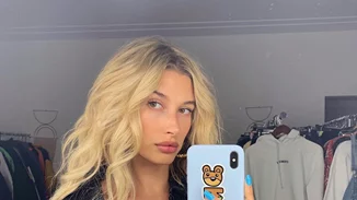 Hailey Bieber | Αποκάλυψε το δερματικό πρόβλημα που αντιμετωπίζει και έδωσε skincare tips