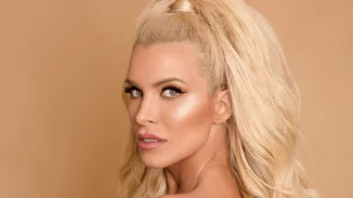 Κατερίνα Καινούργιου | «Δεν θέλω όταν μεγαλώσω να είμαι τόσο πικρόχολη όσο η Ρούλα Κορομηλά»