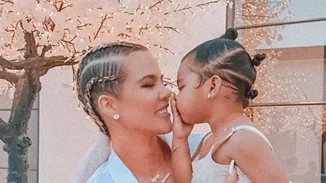 Η κόρη της Khloé Kardashian έγινε 2 ετών και είχε το πιο ιδιαίτερο πάρτι