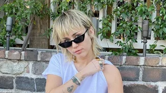 Miley Cyrus | Κουρεύτηκε μόνη της για δεύτερη φορά σε μία εβδομάδα