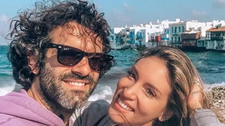 Αθηνά Οικονομάκου | Το φιλί στον Φίλιππο Μιχόπουλο και οι τρυφερές ευχές για τα γενέθλια του