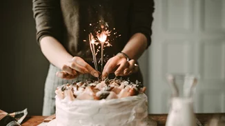 Γενέθλια στην καραντίνα: Πώς να οργανώσεις το τέλειο πάρτι για τους αγαπημένους σου