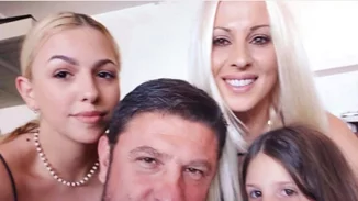 Γιώτα Παναγιωτοπούλου | Κι όμως: Η σύζυγος του Νίκου Χαρδαλιά έχει υπάρξει καλεσμένη σε τηλεοπτική εκπομπή (video)