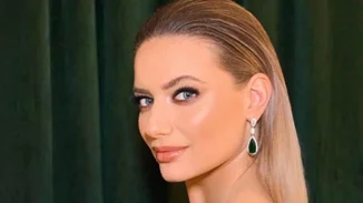 Κοκκινομάλλα η Ντόρα Μακρυγιάννη | Αγνώριστη η ηθοποιός