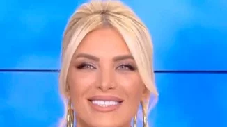 Ανακαλύψαμε το τέλειο φόρεμα για glam εμφανίσεις | Δες πώς το φόρεσε η Κατερίνα Καινούργιου