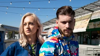 Η νέα συλλογή της Superdry είναι γεμάτη χρώμα και καλοκαιρινή διάθεση