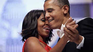 Michelle και Barack Obama διαβάζουν παραμύθια