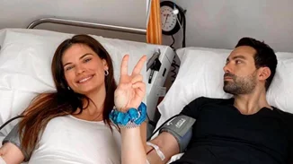 Χριστίνα Μπόμπα - Σάκης Τανιμανίδης | Στο νοσοκομείο το ζευγάρι (pics)