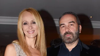 Επέτειος 10 χρόνων για τον Γρηγόρη Γκουντάρα και τη Ναταλί Κάκκαβα | Η φωτογραφία από τον γάμο τους