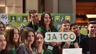 Τεράστια απήχηση | 230.000 άνθρωποι από 28 χώρες είδαν τον Virtual & Live Μαθητικό Διαγωνισμό του JA Greece