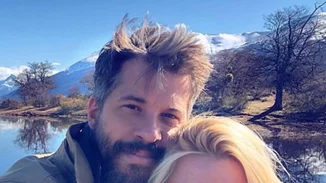 Χάρης Βαρθακούρης | Η φωτογραφία με την (αγνώριστη) καστανή Αντελίνα