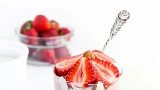 Ρωτήσαμε την health coach όλα όσα θέλεις να μάθεις. Plus: Συνταγή για υγιεινό cheesecake και πίτσα με ζύμη κουνουπιδιού!