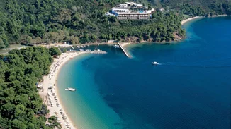 Στις αρχές Ιουλίου επαναλειτουργεί το ξενοδοχείο Skiathos Palace