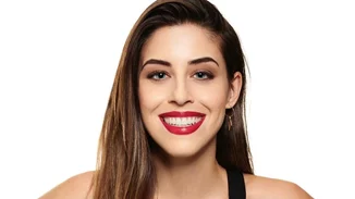 Demy | Πρώτη φορά ξανθιά! Το νέο hair look που θα συζητηθεί πολύ