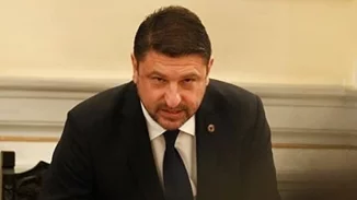 Νέα μέτρα Χαρδαλιά | Τέλος τα εστιατόρια-μπαρ μετά τις 12 και στην Αττική - Πλαφόν στις συγκεντρώσεις