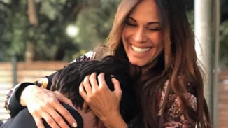 Έλλη Κοκκίνου | Σπάνιες φωτογραφίες με τον γιο της, Αλέξανδρο