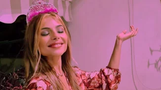 Γενέθλια Ελευθερίας Ελευθερίου | Η απουσία του συντρόφου της από το πάρτι και η εντυπωσιακή τούρτα