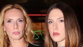 Εβελίνα Παπούλια | «Την πρώτη νύχτα γάμου κοιμηθήκαμε χωριστά με τον άντρα μου»