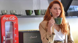 Έβελυν Καζαντζόγλου | Φωτογραφίες από το φωτεινό fashionable διαμέρισμά της στο κέντρο της Αθήνας