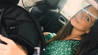 Μάντη Περσάκη | Η έξοδος από το μαιευτήριο και η αποκάλυψη για τον δύσκολο τοκετό (vid)