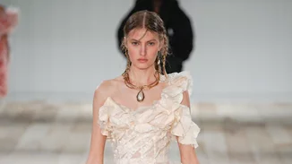 5 τάσεις στα κοσμήματα που θα κυριαρχήσουν το καλοκαίρι