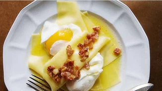 Αποδομημένη καρμπονάρα | Πώς θα φτιάξεις αυτή την εναλλακτική και λαχταριστή συνταγή