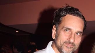 Όταν ο Νίκος Ψαρράς μοιράστηκε μια σπανακόπιτα με τον Tom Hanks στο Los Angeles