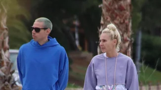 Τάμτα - Πάρης Κασιδόκωστας | Βόλτα στη Βουλιαγμένη με casual outfits