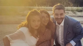 Λένα Δροσάκη - Αλέξανδρος Μπουρδούμης | Το λιτό νυφικό και οι πρώτες φωτογραφίες μετά τον γάμο