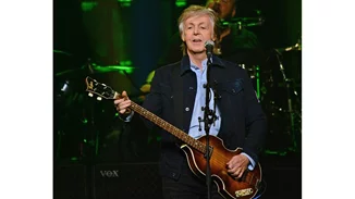 Ο Paul McCartney στέλνει το δικό του μήνυμα για τον George Floyd