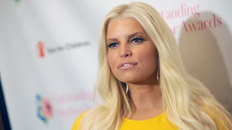 Η μεγάλη μεταμόρφωση της Jessica Simpson | Πώς η γνωστή τραγουδίστρια έχασε 45 ολόκληρα κιλά