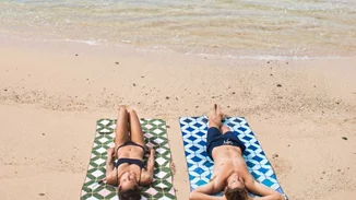 Κέρδισε δύο μοναδικές πετσέτες θαλάσσης Anaskela