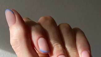 Τα παστέλ βερνίκια νυχιών που θα γίνουν ανάρπαστα φέτος το καλοκαίρι