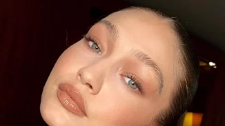 10 nude κραγιόν που όλες οι γυναίκες θα πρέπει να έχουν στη συλλογή τους