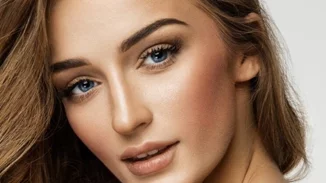 Τα μυστικά μακιγιάζ που θα σε κάνουν πιο ελκυστική σύμφωνα με την επιστήμη