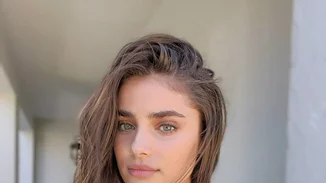 Taylor Hill | Άλλαξε τελείως το hair look της και δείχνει πιο κομψή από ποτέ
