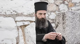 Άρης Σερβετάλης | Στο Άγιο Όρος ο ηθοποιός μετά τη θύελλα αντιδράσεων (Εικόνες)