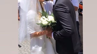 Πρώην νικητής ελληνικού talent show μόλις παντρεύτηκε - Οι φωτογραφίες από τον πολιτικό γάμο