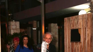 Ανδρέας Μικρούτσικος | Βραδινή έξοδος με τη σύντροφό του, Έλενα Μαστραγγελή