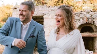 Λένα Δροσάκη | Η δημόσια ερωτική εξομολόγηση στον Αλέξανδρο Μπουρδούμη για τα 44α γενέθλιά του