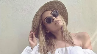 Μαντώ Γαστεράτου | Η flat κοιλιά επτά μήνες μετά τη γέννα και η γυμναστική που ακολουθεί αυτόν τον καιρό