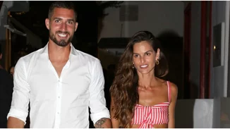 Izabel Goulart | Τα resort σύνολα από τις διακοπές της στο νησί των ανέμων