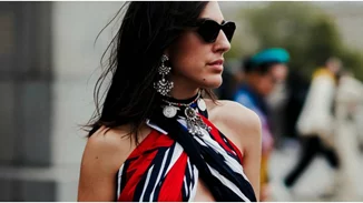 50 street style φωτογραφίες, πηγή έμπνευσης για να φορέσεις το μαντήλι