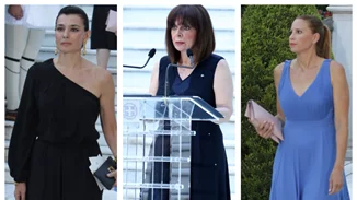 Δεξίωση στο Προεδρικό Μέγαρο για την αποκατάσταση της Δημοκρατίας | Οι ενδυματολογικές επιλογές των κυριών