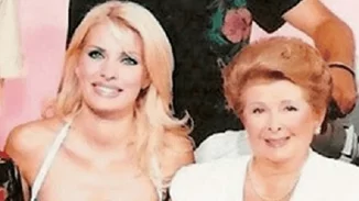 Βέφα Αλεξιάδου για Ελένη Mενεγάκη |«Όσα γνωρίζω τα έχω όλα γραμμένα στη βιογραφία μου»