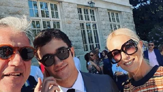 Μπακοδήμου - Αργυρόπουλος | Ο κούκλος μικρός γιος τους αποφοίτησε από το Κολλέγιο Αθηνών (pics)