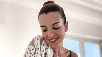 Η Νικολέττα Ράλλη μόλις μοιράστηκε την πρώτη φωτογραφία μαζί με την κόρη της