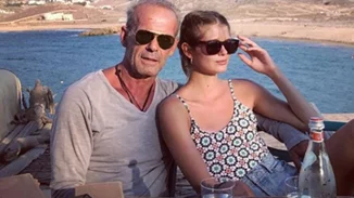 Ο Πέτρος Κωστόπουλος ξεκαθάρισε τι ακριβώς συνέβη στο τροχαίο | «Δεν οδηγούσε η Αμαλία»