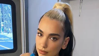 Η Dua Lipa άφησε τους fans της να επιλέξουν το νέο χρώμα των μαλλιών της