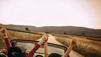 Έκλειψη Σελήνης και Πανσέληνος στον Αιγόκερω στις 5 Ιουλίου | Πώς επηρεάζονται τα ζώδια;